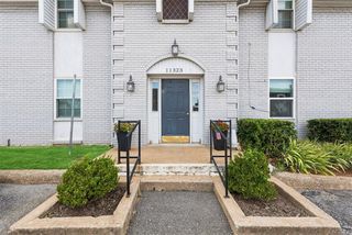 11323 N May Avenue B, Oklahoma City, OK 73120