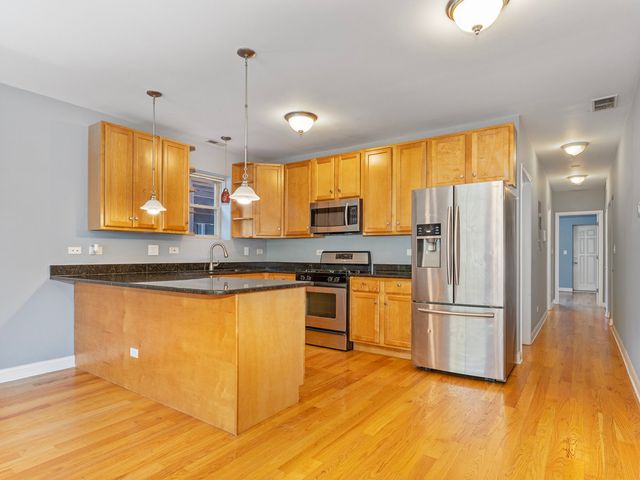 1617 N Artesian Avenue 2N, Chicago, IL 60647