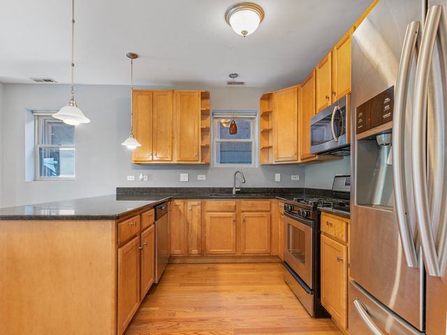 1617 N Artesian Avenue 2N, Chicago, IL 60647