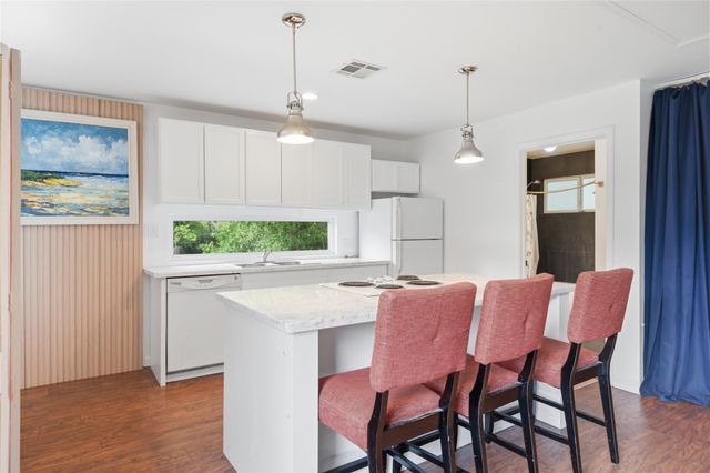 3122 N Saddlebrook Lane, Katy, TX 77494