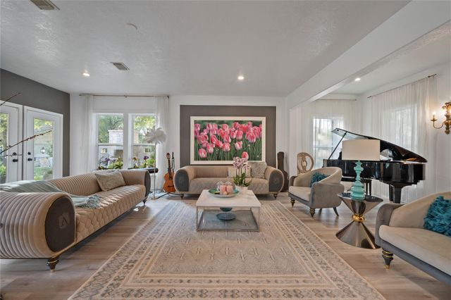 3122 N Saddlebrook Lane, Katy, TX 77494