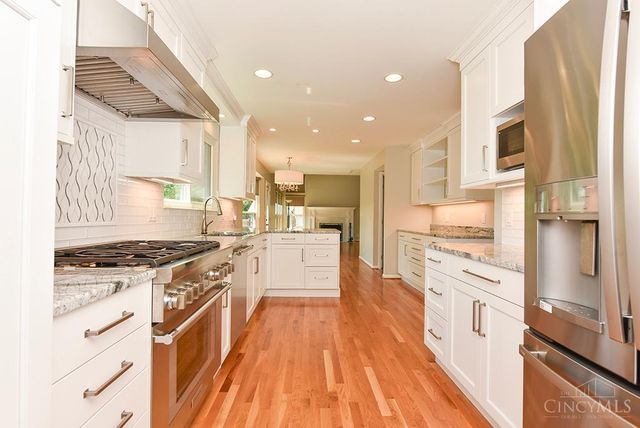 8721 Rupp Farm Drive, West Chester, OH 45069