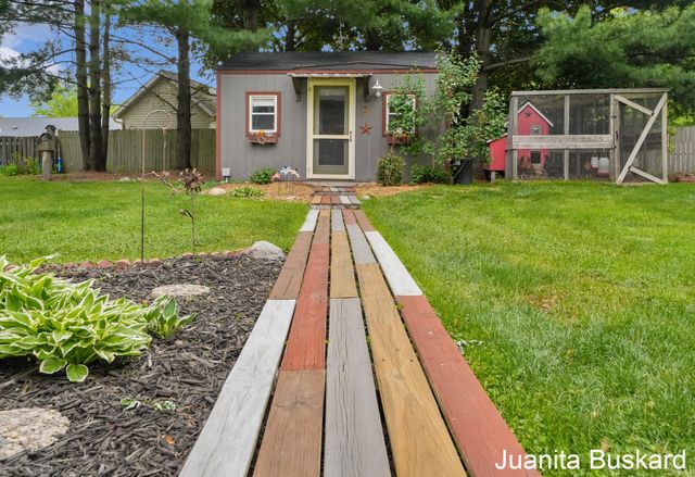 3033 New Holland Street, City Of Hudsonville, MI 49426