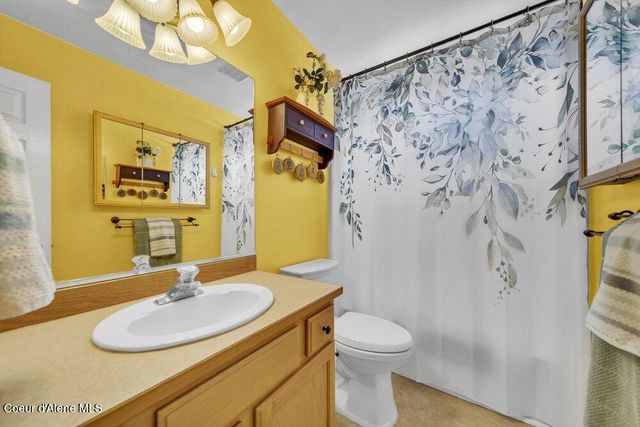 2790 W Versailles DR, Coeur D'alene, ID 83815