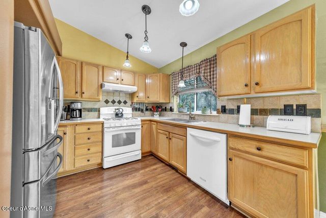 2790 W Versailles DR, Coeur D'alene, ID 83815