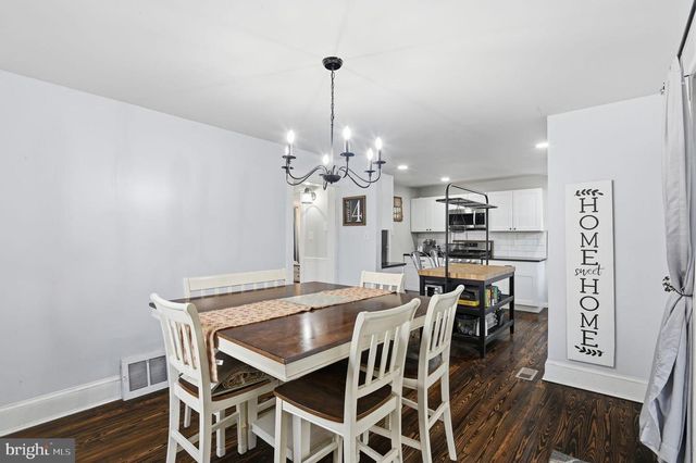 643 BLUE BELL RD, Williamstown, NJ 08094