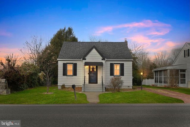 643 BLUE BELL RD, Williamstown, NJ 08094