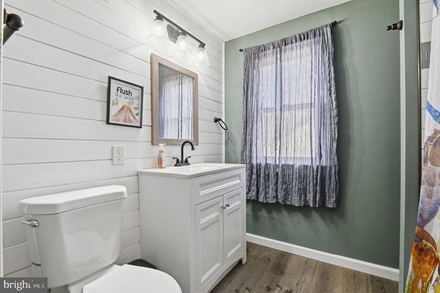 643 BLUE BELL RD, Williamstown, NJ 08094