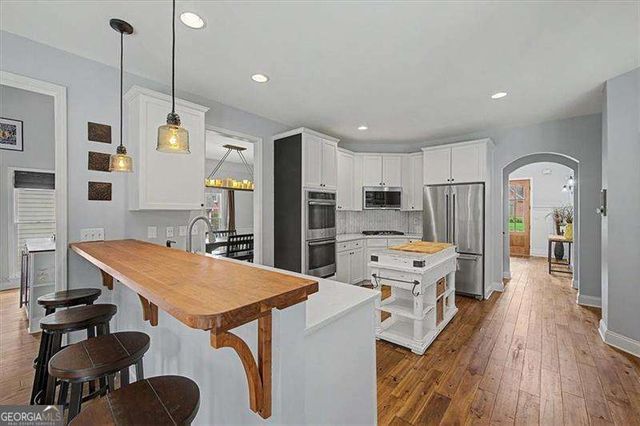 2423 Retreat Close, Marietta, GA 30066