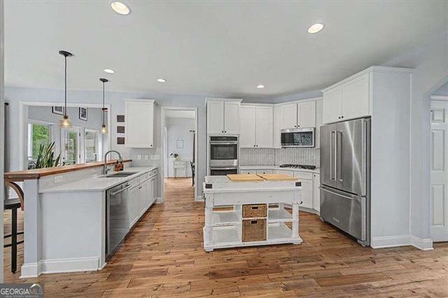 2423 Retreat Close, Marietta, GA 30066