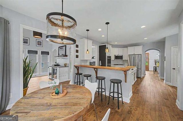 2423 Retreat Close, Marietta, GA 30066