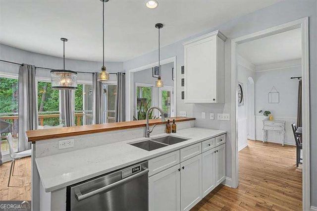 2423 Retreat Close, Marietta, GA 30066