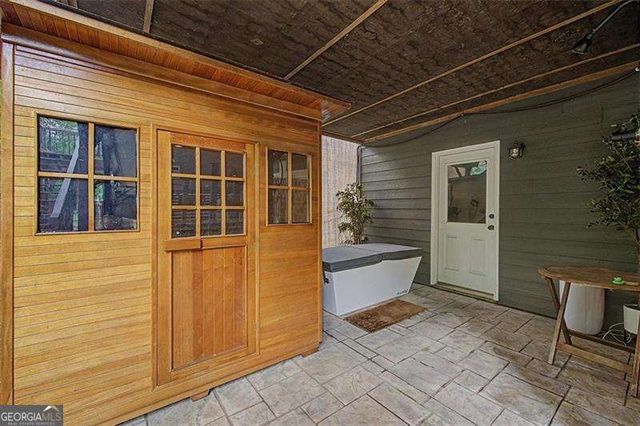 2423 Retreat Close, Marietta, GA 30066
