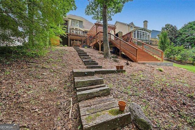 2423 Retreat Close, Marietta, GA 30066