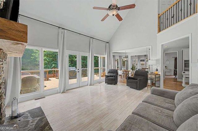 2423 Retreat Close, Marietta, GA 30066