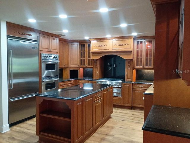 9302 W NORFOLK STREET, Tampa, FL 33615