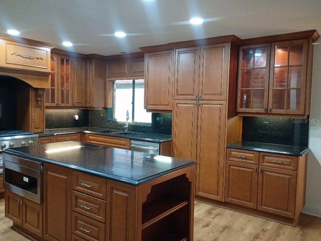 9302 W NORFOLK STREET, Tampa, FL 33615