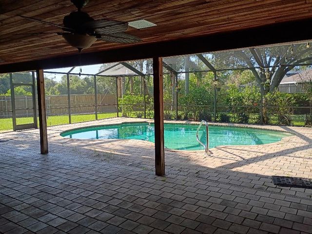 9302 W NORFOLK STREET, Tampa, FL 33615