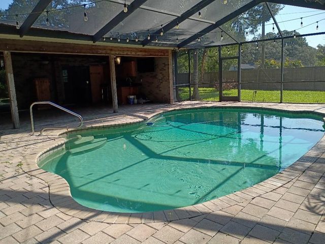 9302 W NORFOLK STREET, Tampa, FL 33615