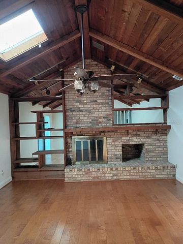 9302 W NORFOLK STREET, Tampa, FL 33615