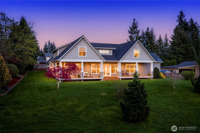 6493 White Peaks Lane NW, Bremerton, WA 98311