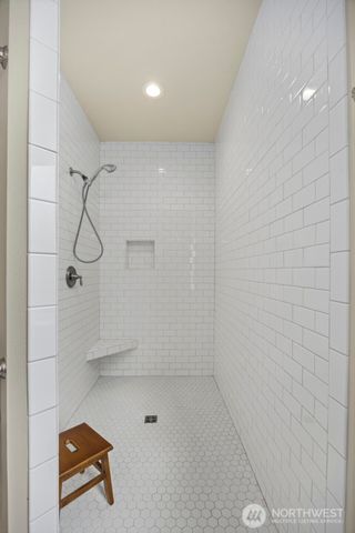 6493 White Peaks Lane NW, Bremerton, WA 98311