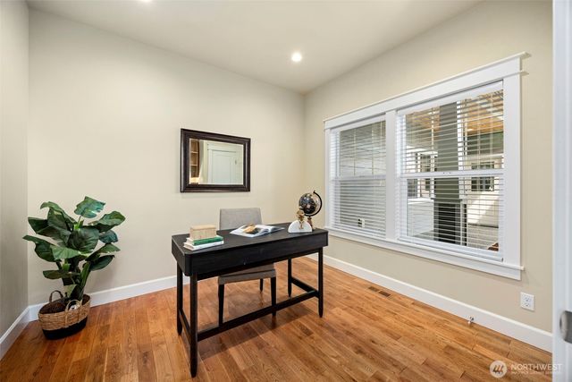6493 White Peaks Lane NW, Bremerton, WA 98311