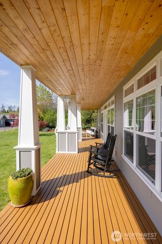6493 White Peaks Lane NW, Bremerton, WA 98311