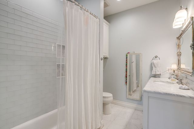 1414 Mistletoe Drive, Fort Worth, TX 76110