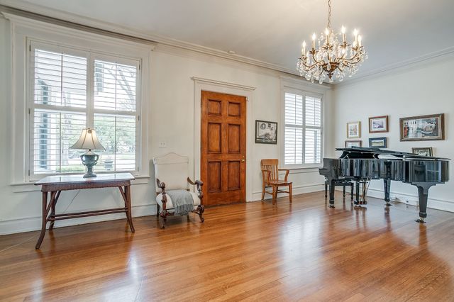 1414 Mistletoe Drive, Fort Worth, TX 76110