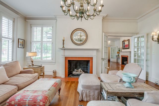 1414 Mistletoe Drive, Fort Worth, TX 76110