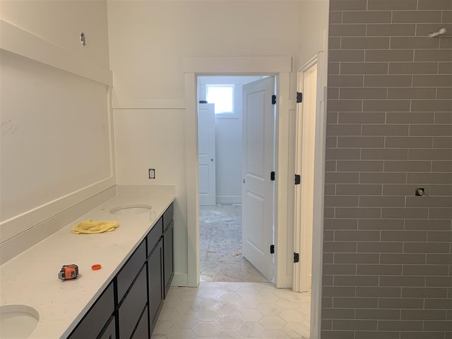 6557 Ravine Pt Drive, Rockford, MI 49341
