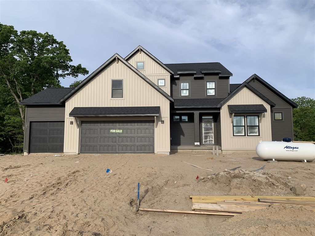 6557 Ravine Pt Drive, Rockford, MI 49341