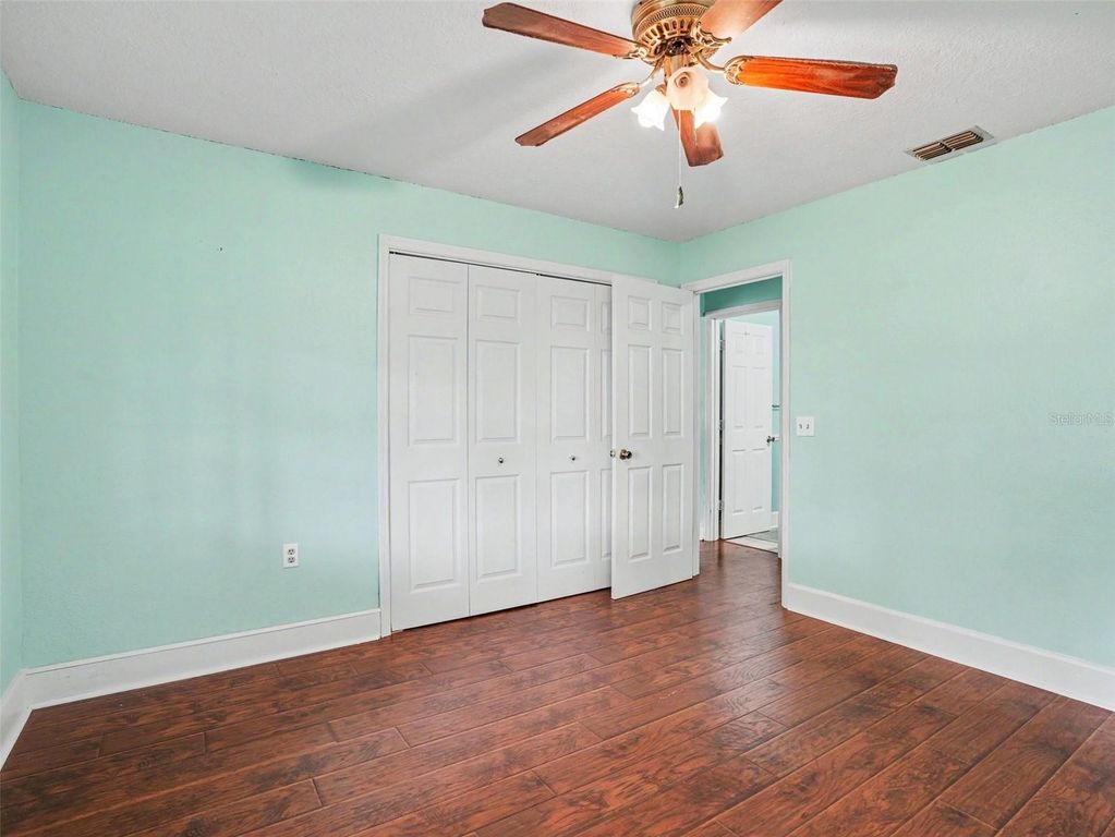 Image 15 of property listing at 928 TIMBERGREEN DRIVE, Lakeland, FL 33809