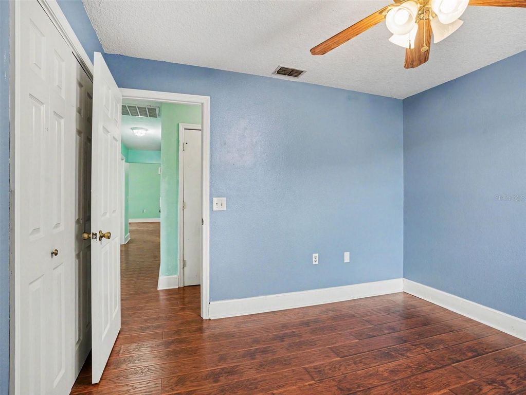 Image 19 of property listing at 928 TIMBERGREEN DRIVE, Lakeland, FL 33809
