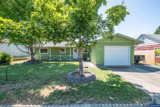 610 8th Av, Sweet Home, OR 97386