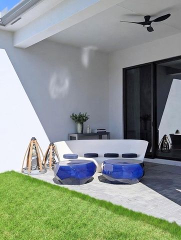 20459 Rosewood Garden Way, Boca Raton, FL 33434