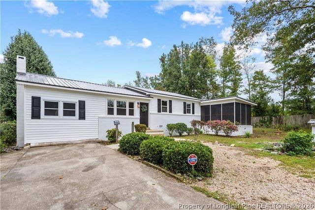 413 Lincoln McKay Drive, Lillington, NC 27546