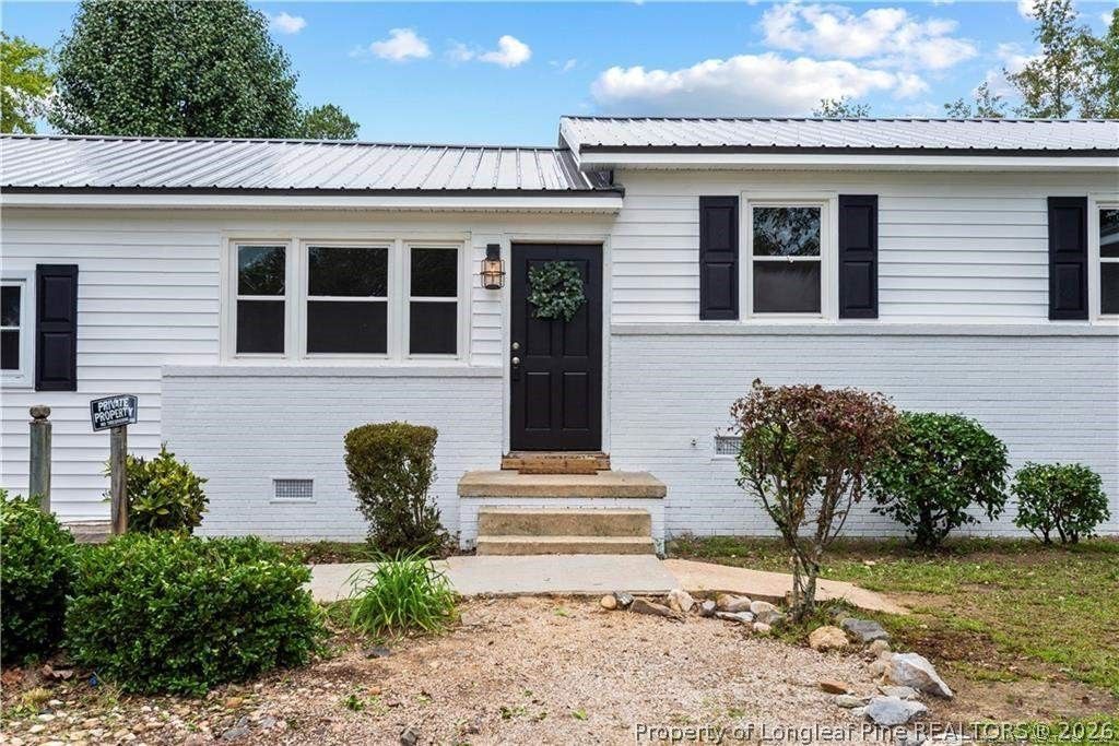 413 Lincoln McKay Drive, Lillington, NC 27546