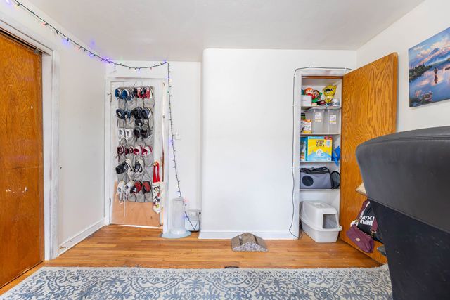 7118 S MOZART Street, Chicago, IL 60629