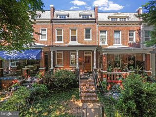320 TENNESSEE AVE NE, Washington, DC 20002