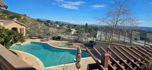 11507 Verona, Chatsworth, CA 91311