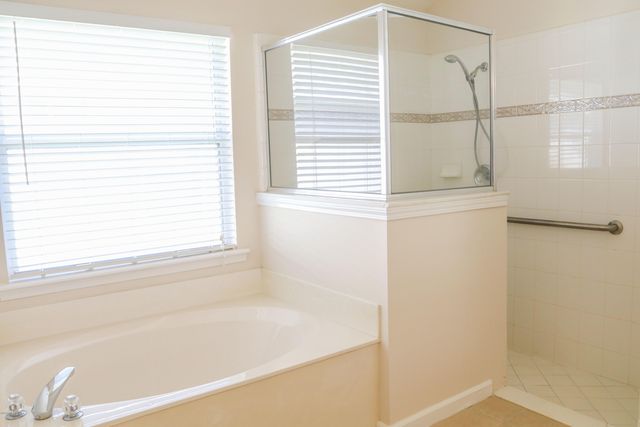 8898 CANOPY OAKS Drive, Jacksonville, FL 32256