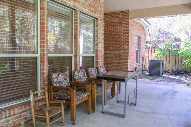 8898 CANOPY OAKS Drive, Jacksonville, FL 32256