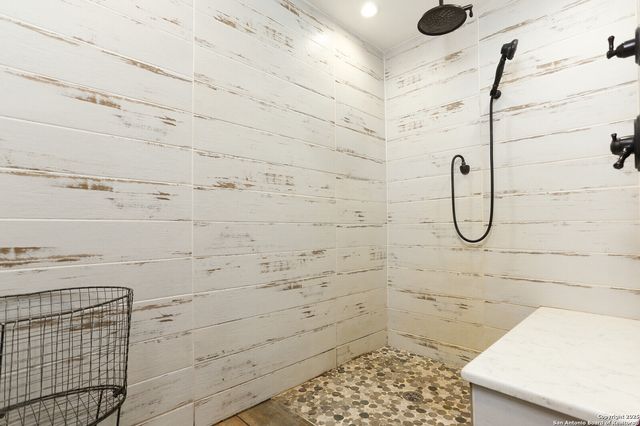 243 Eileen, Pleasanton, TX 78064