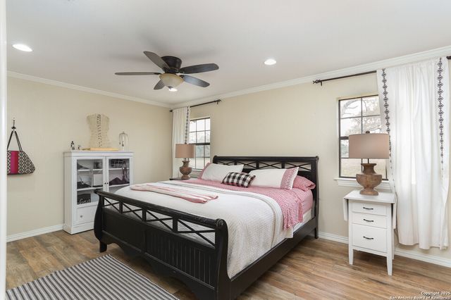 243 Eileen, Pleasanton, TX 78064