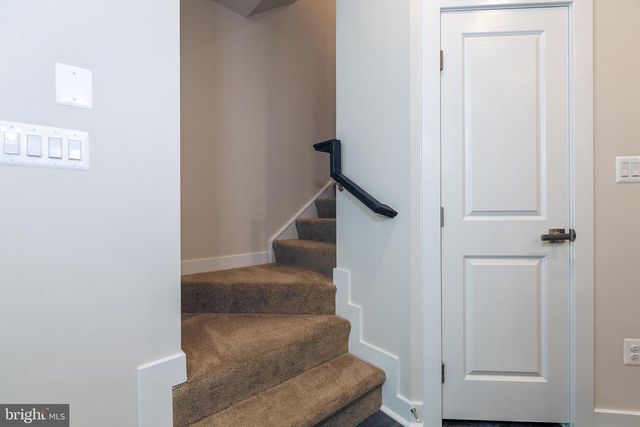 2328 WATER PROMENADE AVE, Herndon, VA 20171