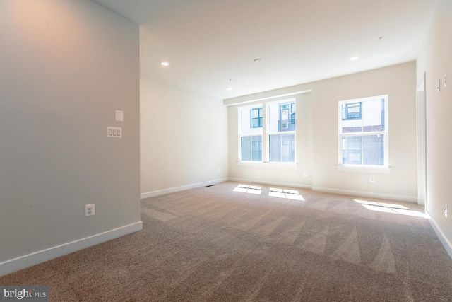 2328 WATER PROMENADE AVE, Herndon, VA 20171