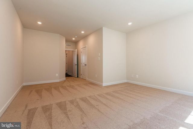 2328 WATER PROMENADE AVE, Herndon, VA 20171