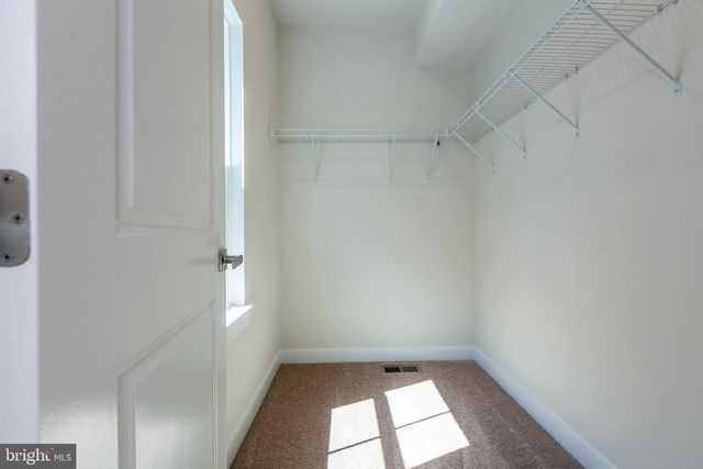 2328 WATER PROMENADE AVE, Herndon, VA 20171